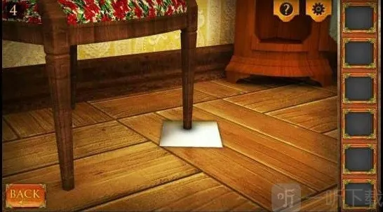 密室逃脱5逃出博物馆壁钟