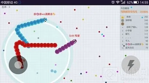 《贪吃蛇大作战》小蛇开局不死详解