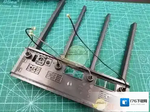 《小米路由器HD》怎么样?小米路由器HD拆解评测