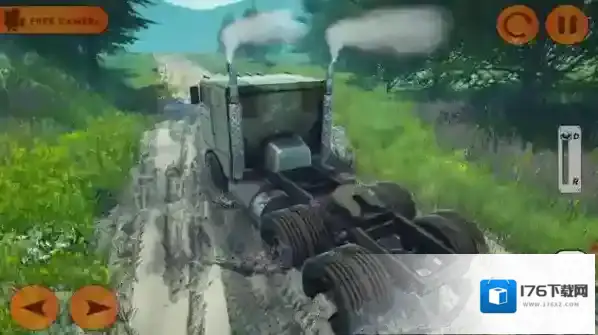 泥泞的越野卡车驾驶